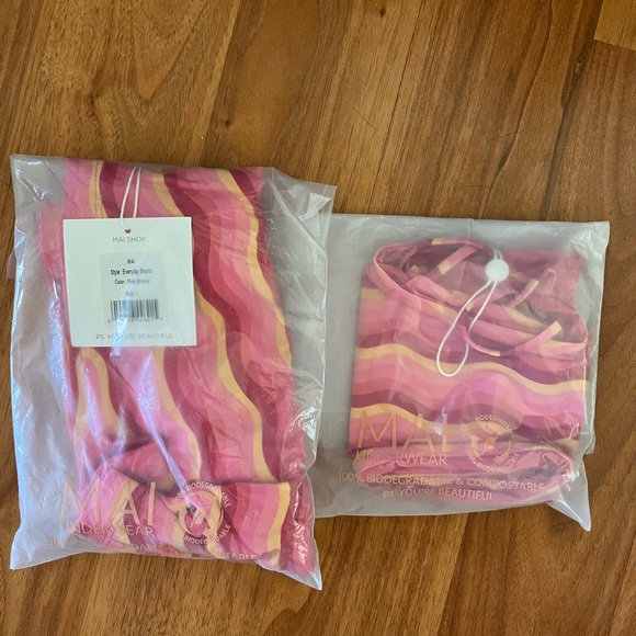 Pink Wave Pattern Bikini Set - Picture 5 of 5